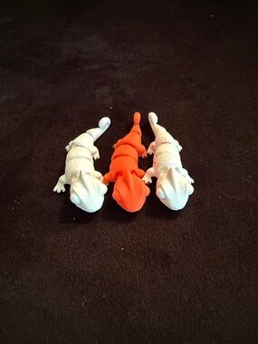 Set of 3 Lizard Figurines - White & Orange